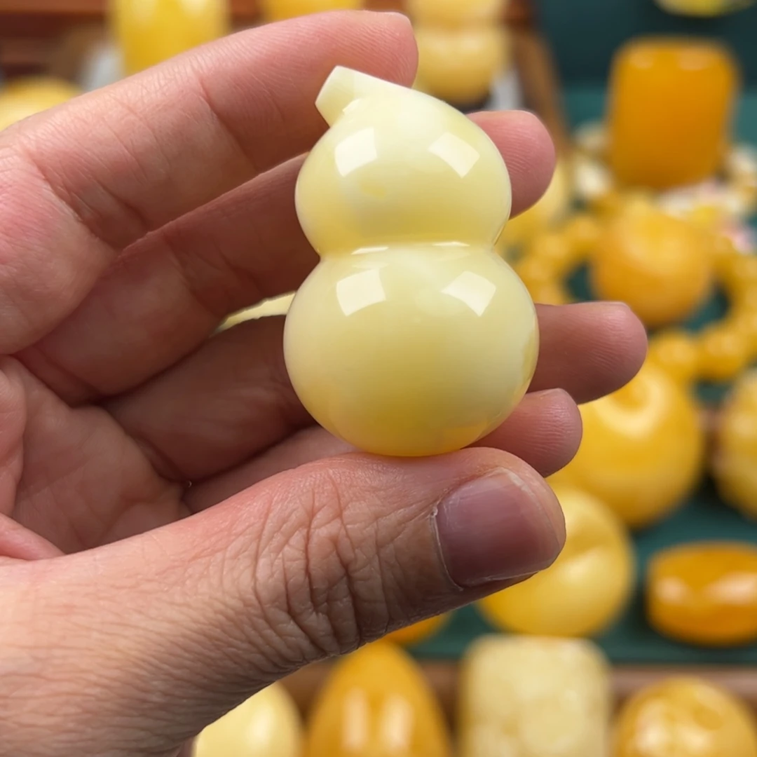 琥珀未镶嵌颈饰纯天然琥珀蜜蜡无优化