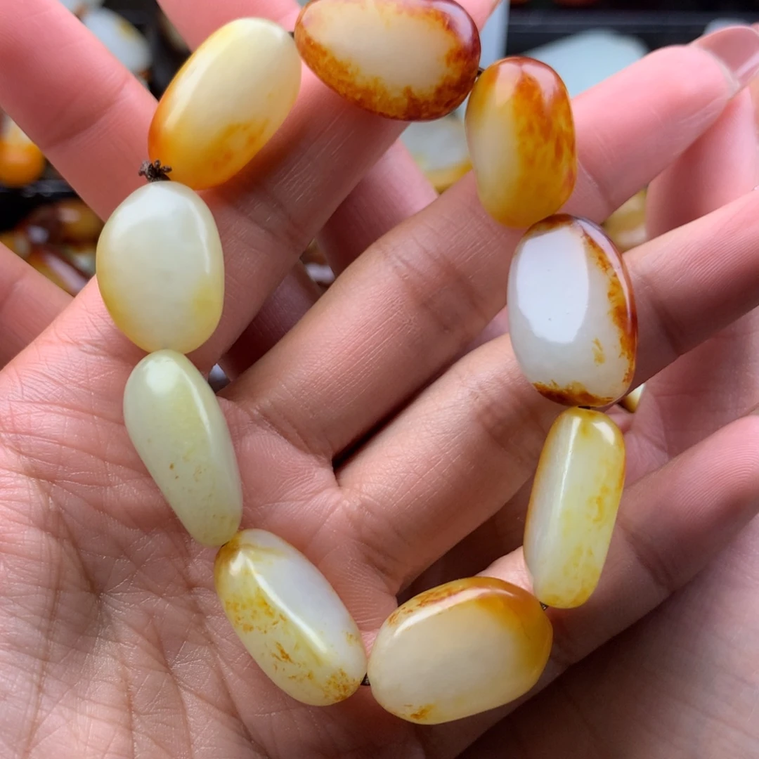 和田玉未镶嵌手链