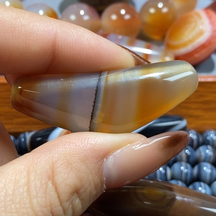 玛瑙/玉髓未镶嵌颈饰