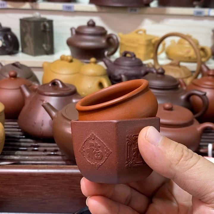 小***庄紫砂茶壶精工制作