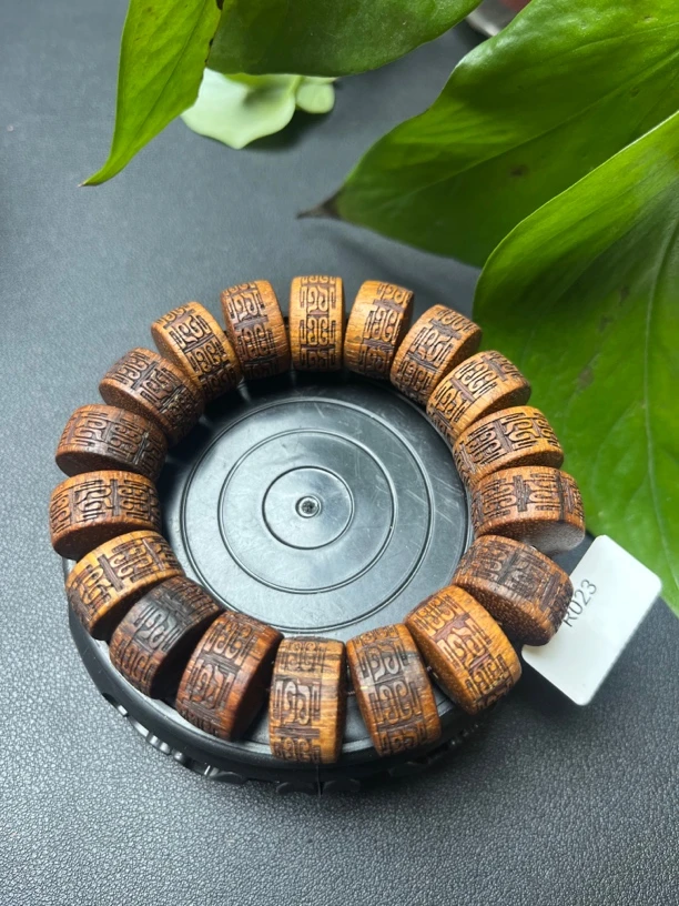【小茜】R023沉木雕刻手串
