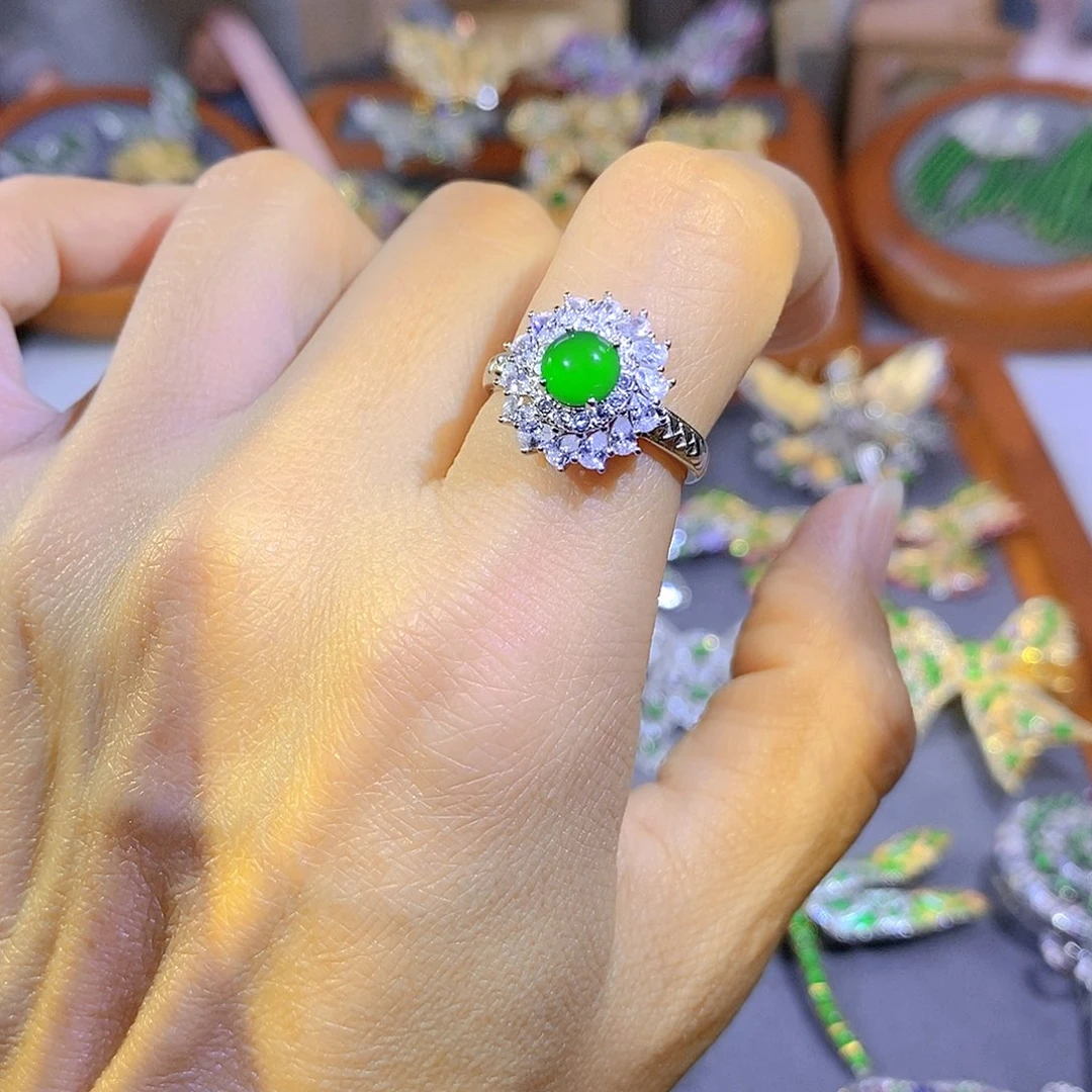 颈饰银S925镶嵌翡翠