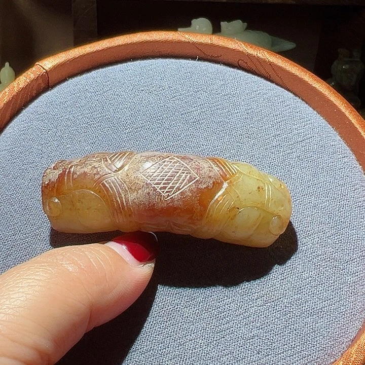 和田玉挂件未镶嵌果*