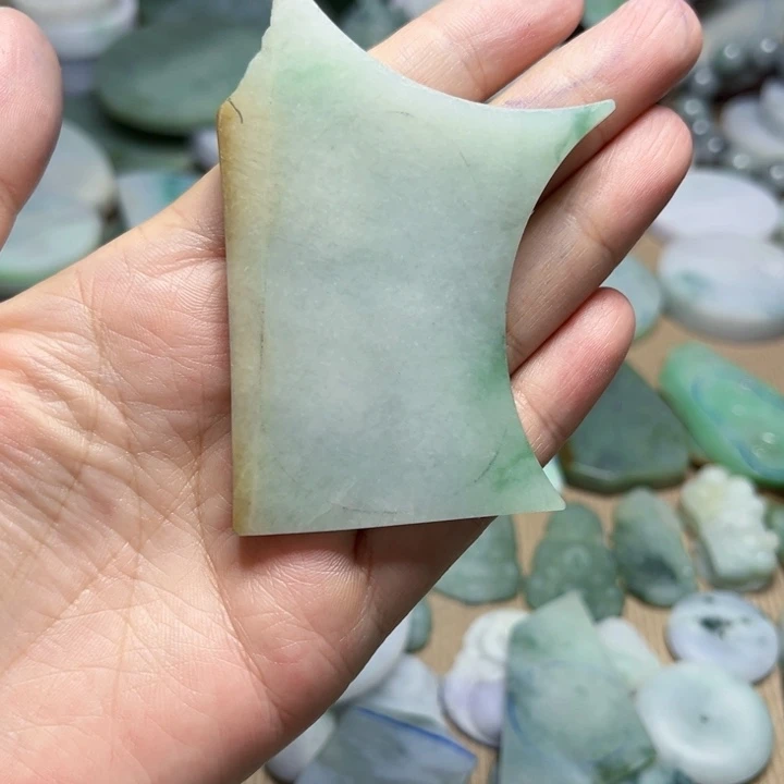 定制翡翠未镶嵌A货
