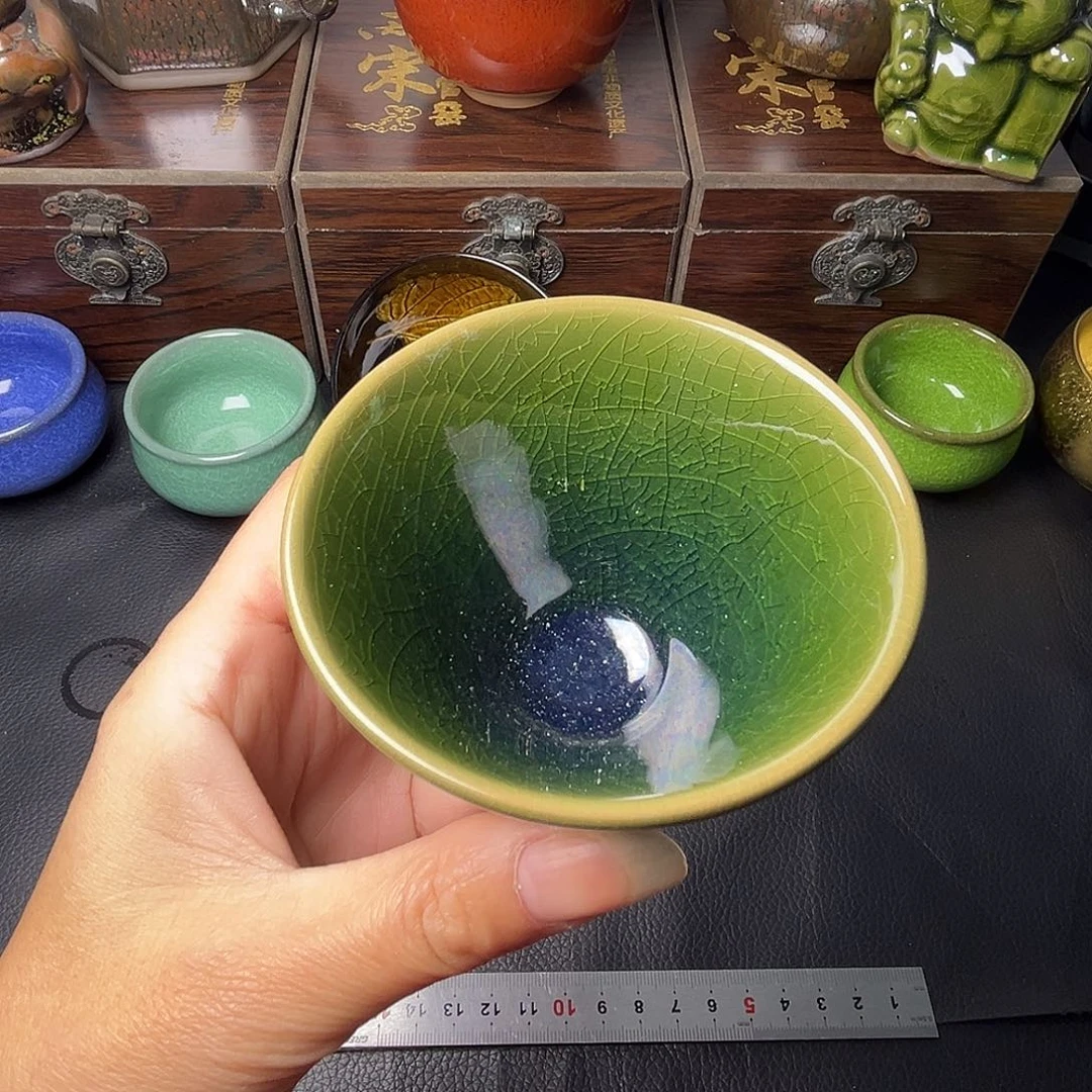 茶盏在哪都要照顾孩子呀宝