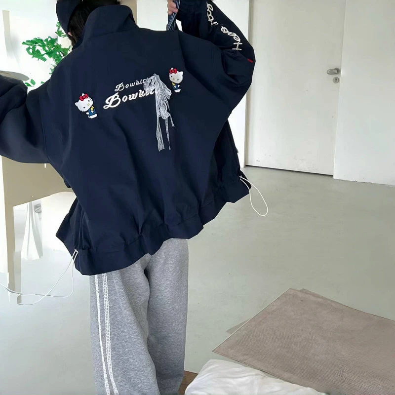 女童冲锋衣秋季户外防风2025新款秋装短款上衣小女孩春秋夹克外套