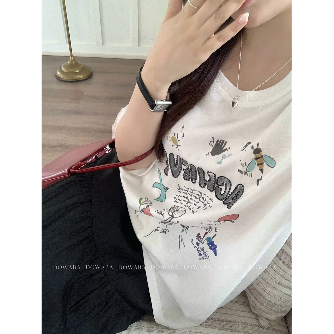 现货大婉酱微胖定制韩系高级感卡通涂鸦T恤女夏休闲短袖上衣8376D