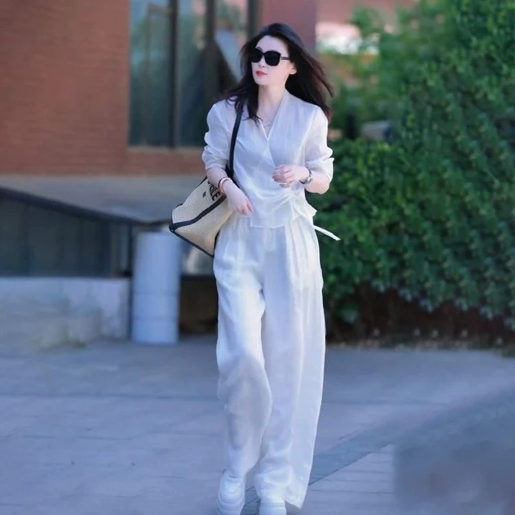 2024秋夏季新款休闲时尚套装女士V领衬衫垂感长裤子两件套