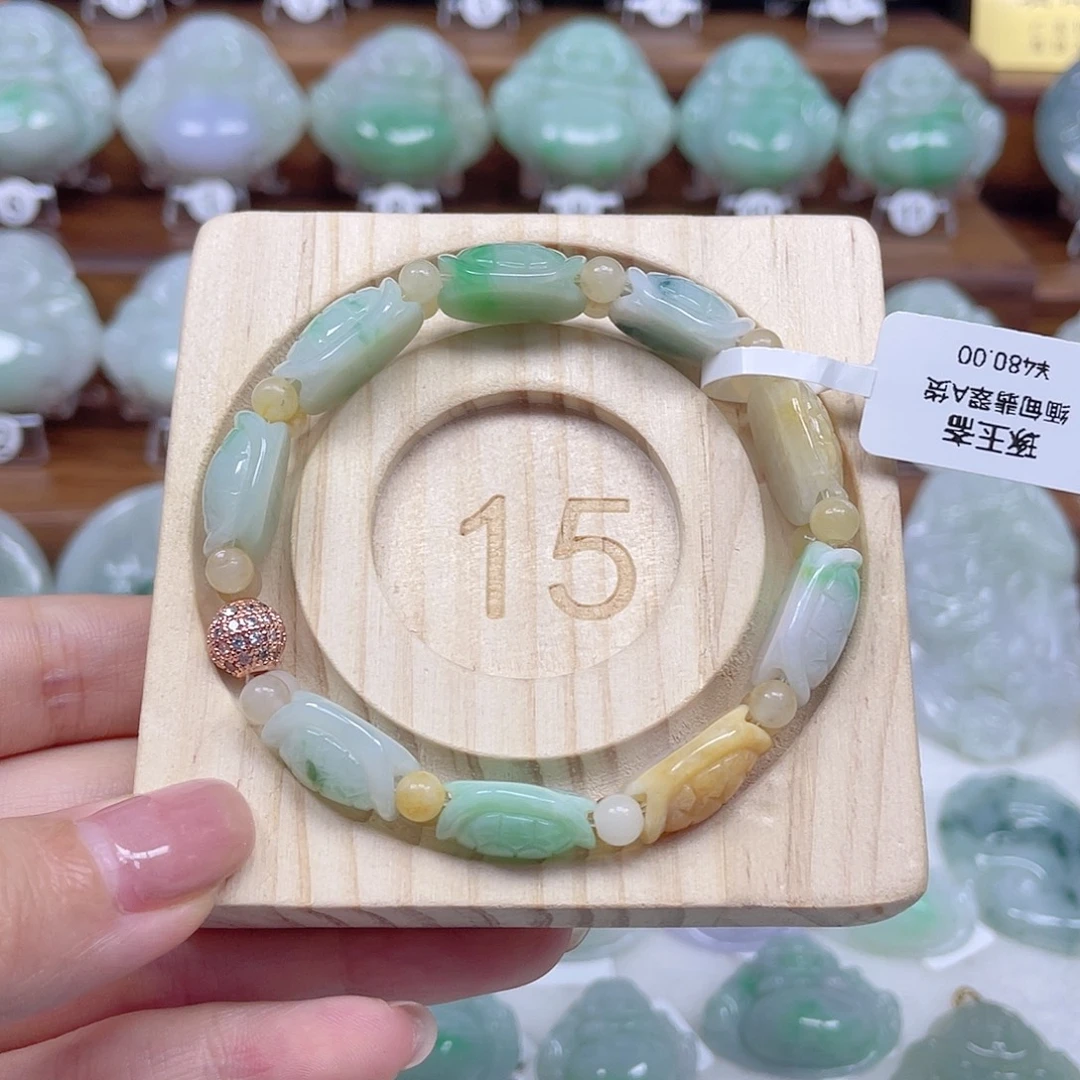 翡翠未镶嵌颈饰龟背手串