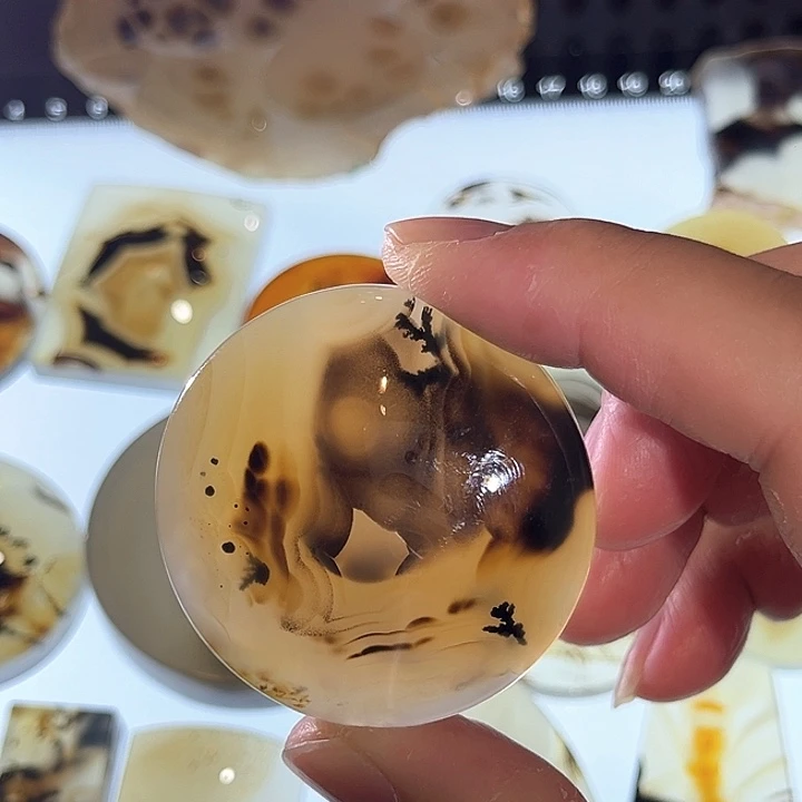 玛瑙/玉髓未镶嵌吊坠(不含链)