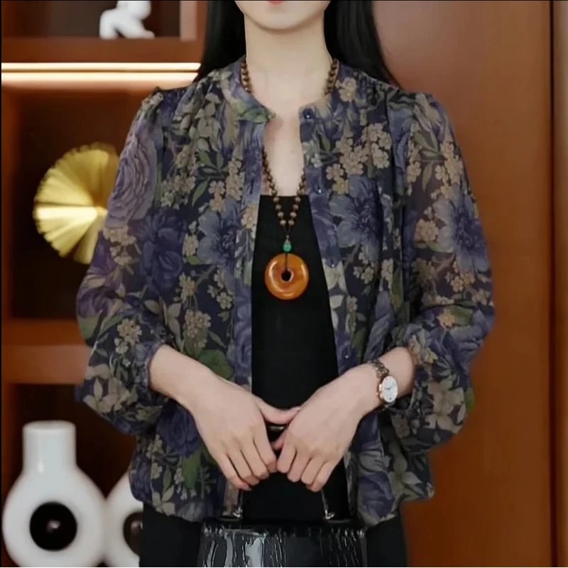 2025年春秋季牡丹花遮肚显瘦时尚休闲风修身女圆领开衫上衣衬衫