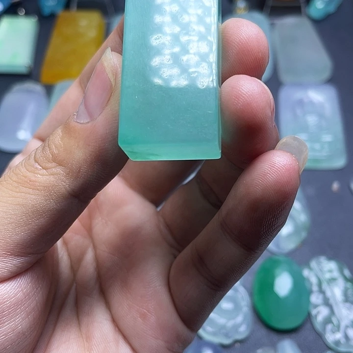 嘿***桃无事牌，有微绵，