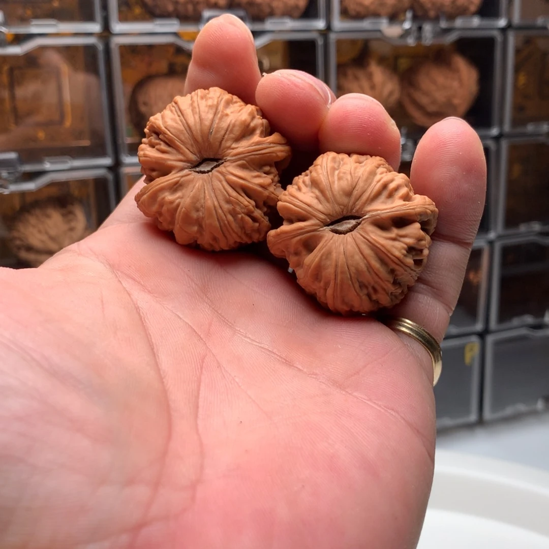 桃核把件白闷白 666888666