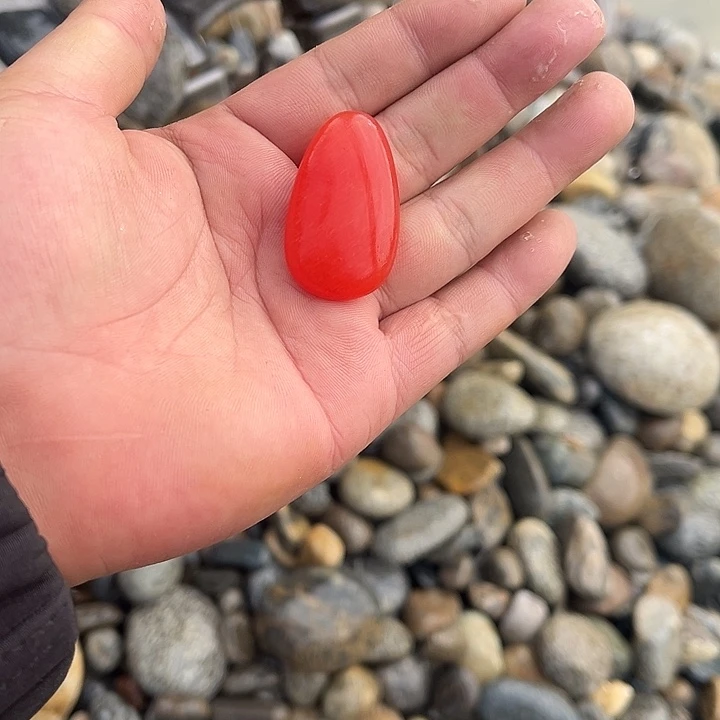 和田玉（糖玉）未镶嵌珠宝奇石