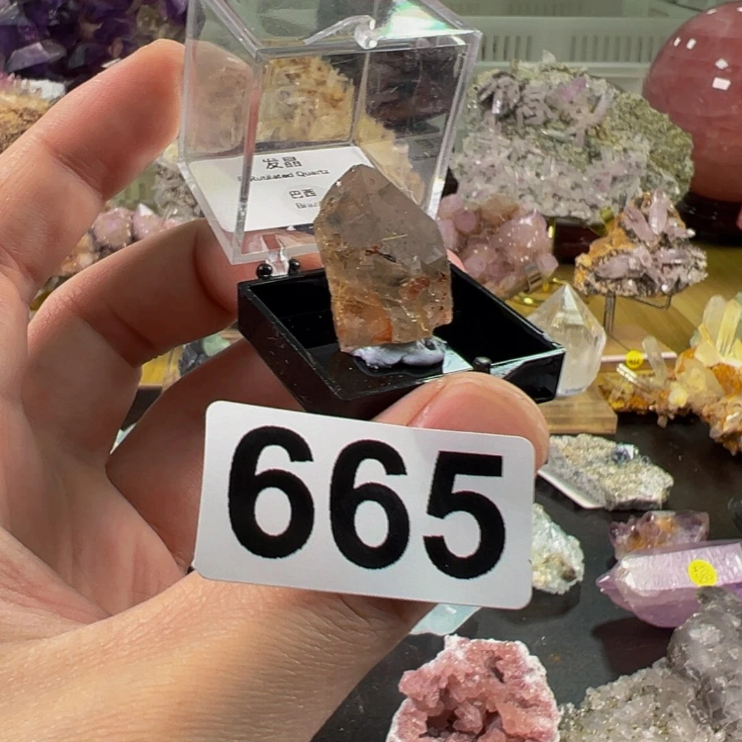 未镶嵌水晶珠宝半成品