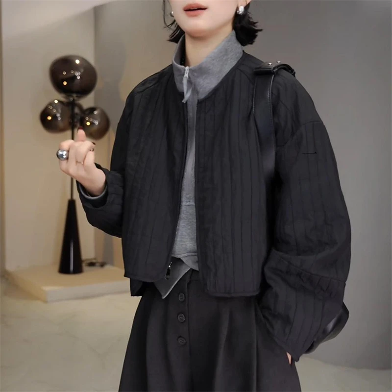 韩系圆领坑条短款外套女2025秋季新款休闲设计感洋气宽松百搭上衣