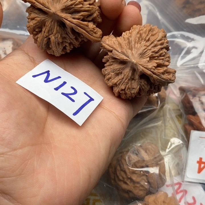 文玩核桃把件核桃