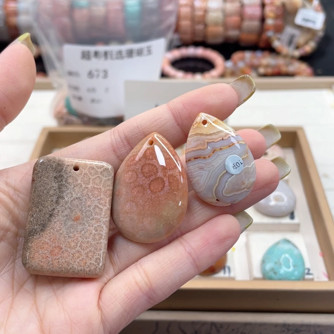 硅化珊瑚（珊瑚玉）手链未镶嵌上**水665