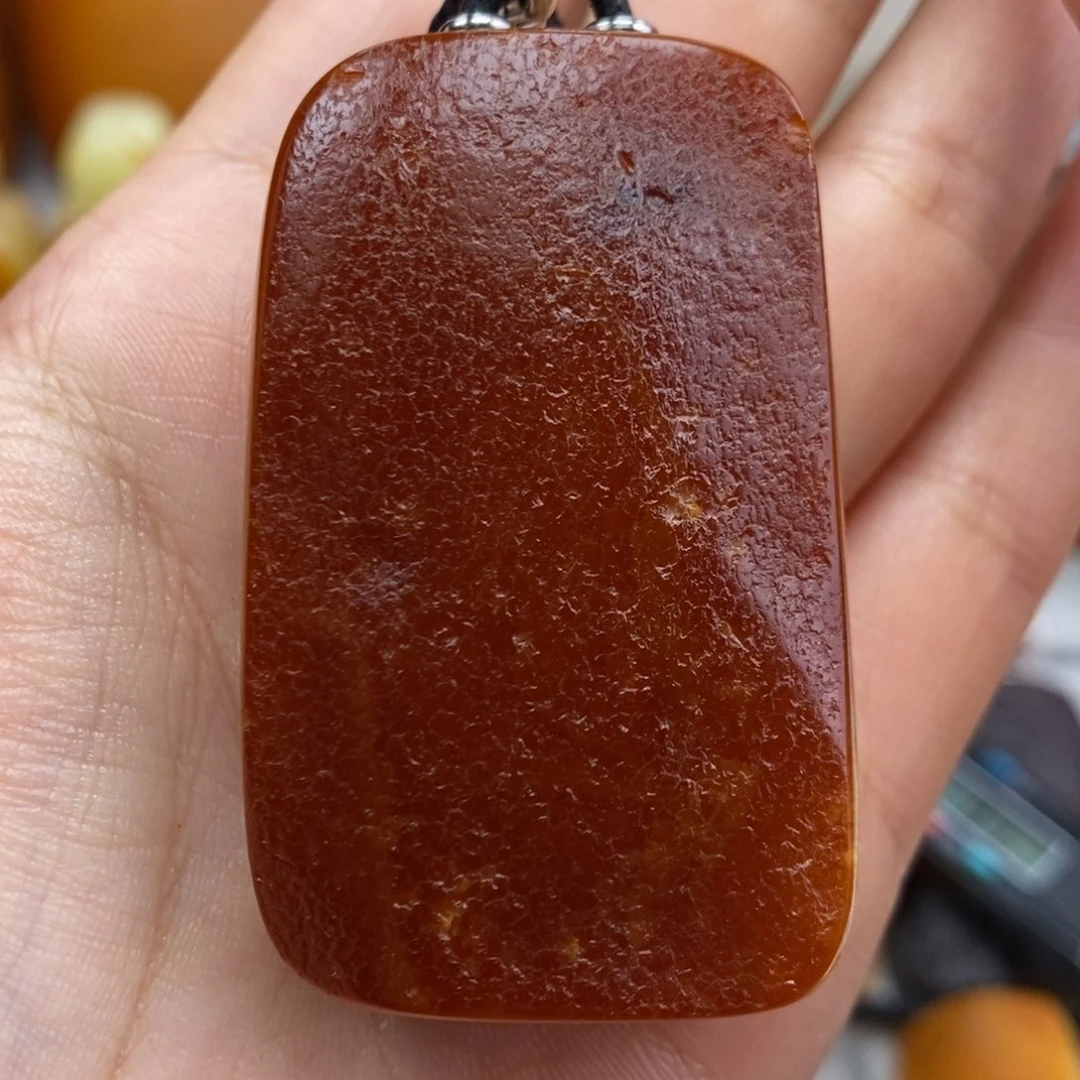 琥珀吊坠(赠链)未镶嵌