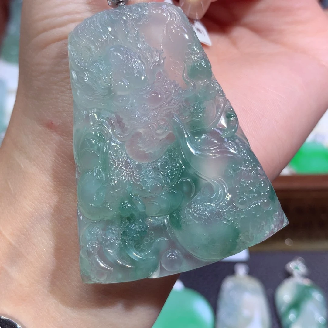 吊坠(不含链)18K金镶嵌翡翠