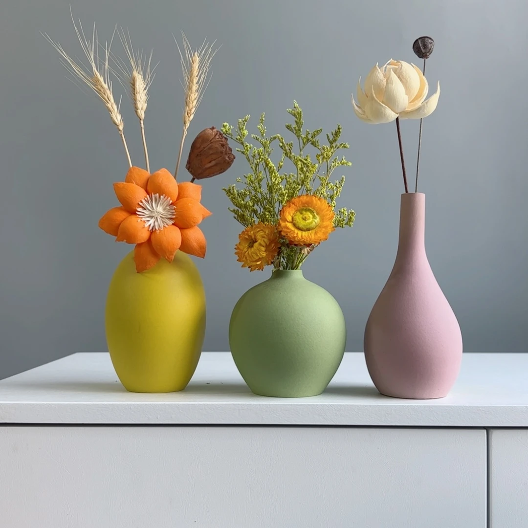 摆件陶瓷小花瓶摆件含花总高约20-30cm