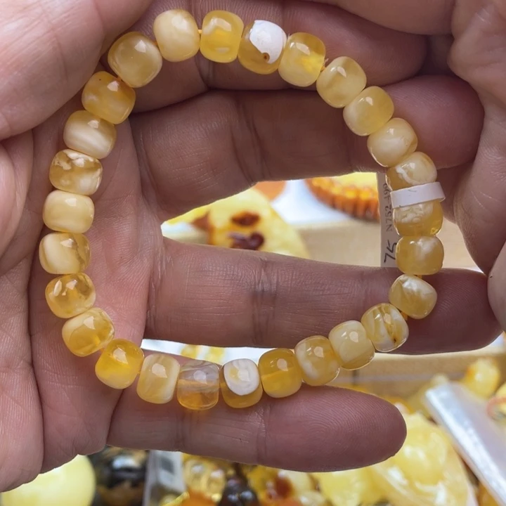 蜜蜡手串未镶嵌手串