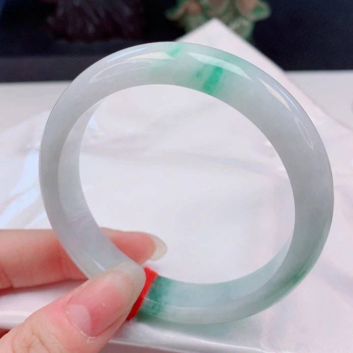 未镶嵌手镯翡翠55圈