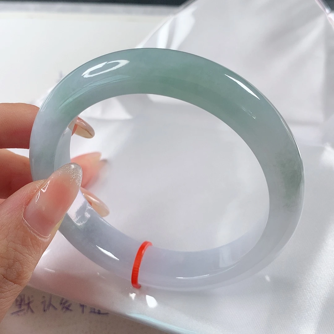 翡翠手镯未镶嵌 正圈①④⑥捡漏