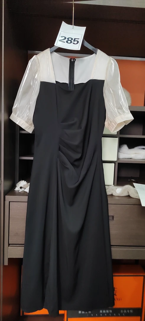 285夏季通勤黑色裙子时尚宽松高腰春季百褶百搭半身裙气质连衣裙