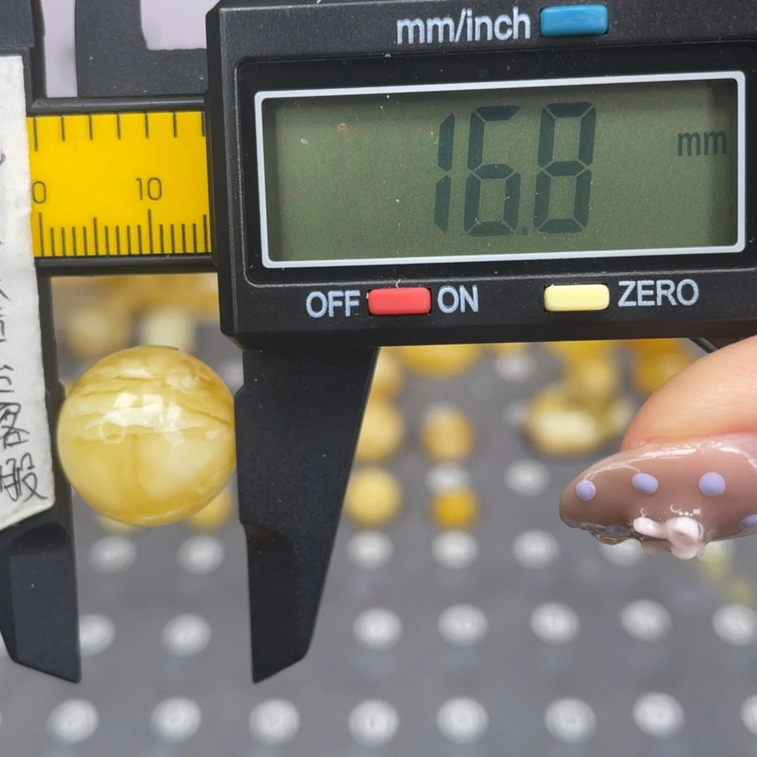 蜜蜡未镶嵌裸石45