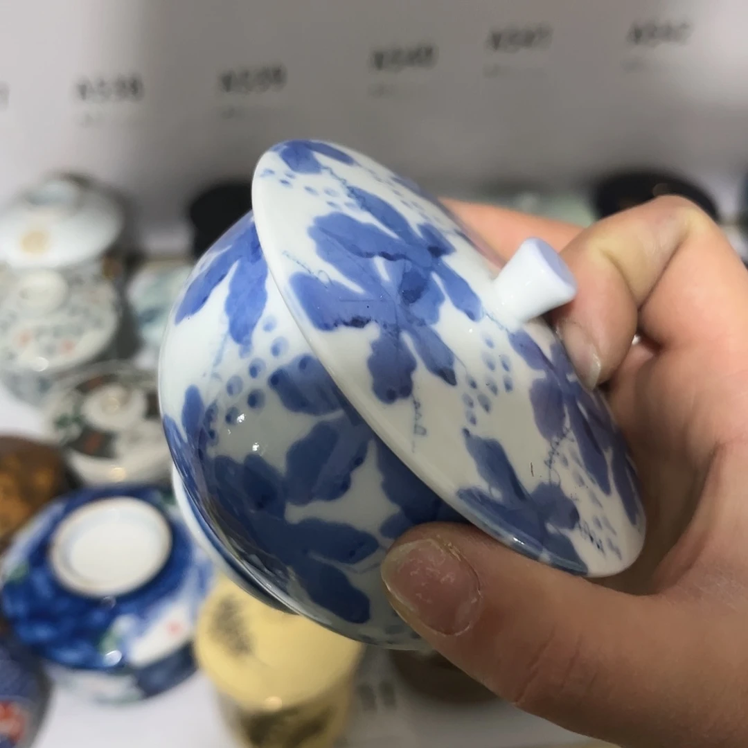 瓷片绎*在这里我们都在寻找答案