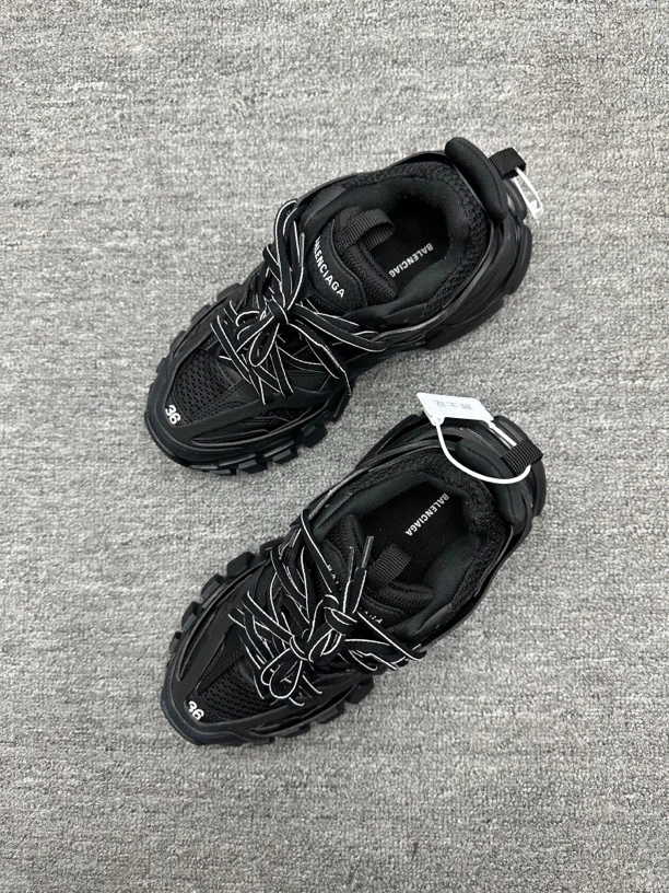 99新 Balenciaga/巴黎世家 36 巴黎世家track 老爹鞋 黑色