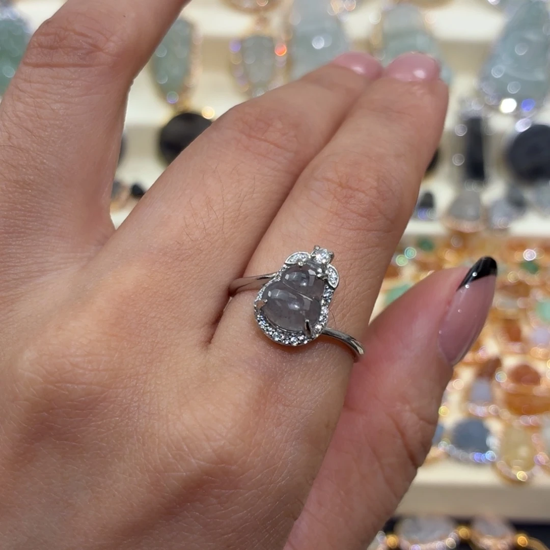 翡翠银S925镶嵌颈饰戒指