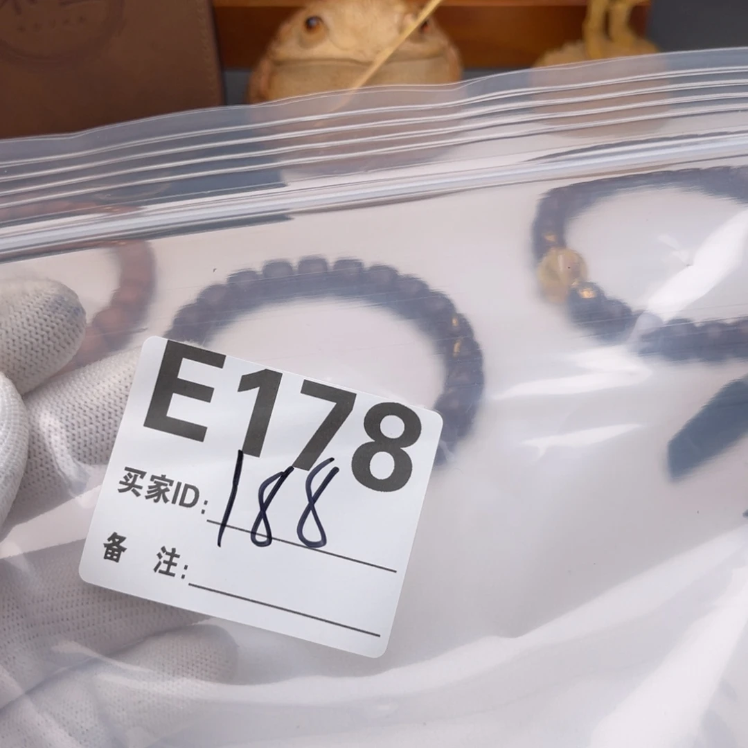 哈****手串猴头核桃福利E178
