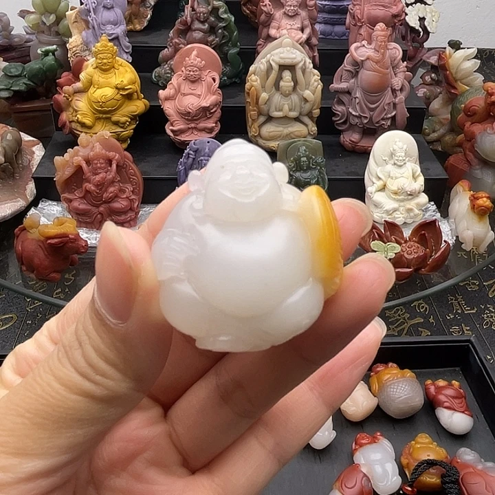 石英质玉未镶嵌吊坠