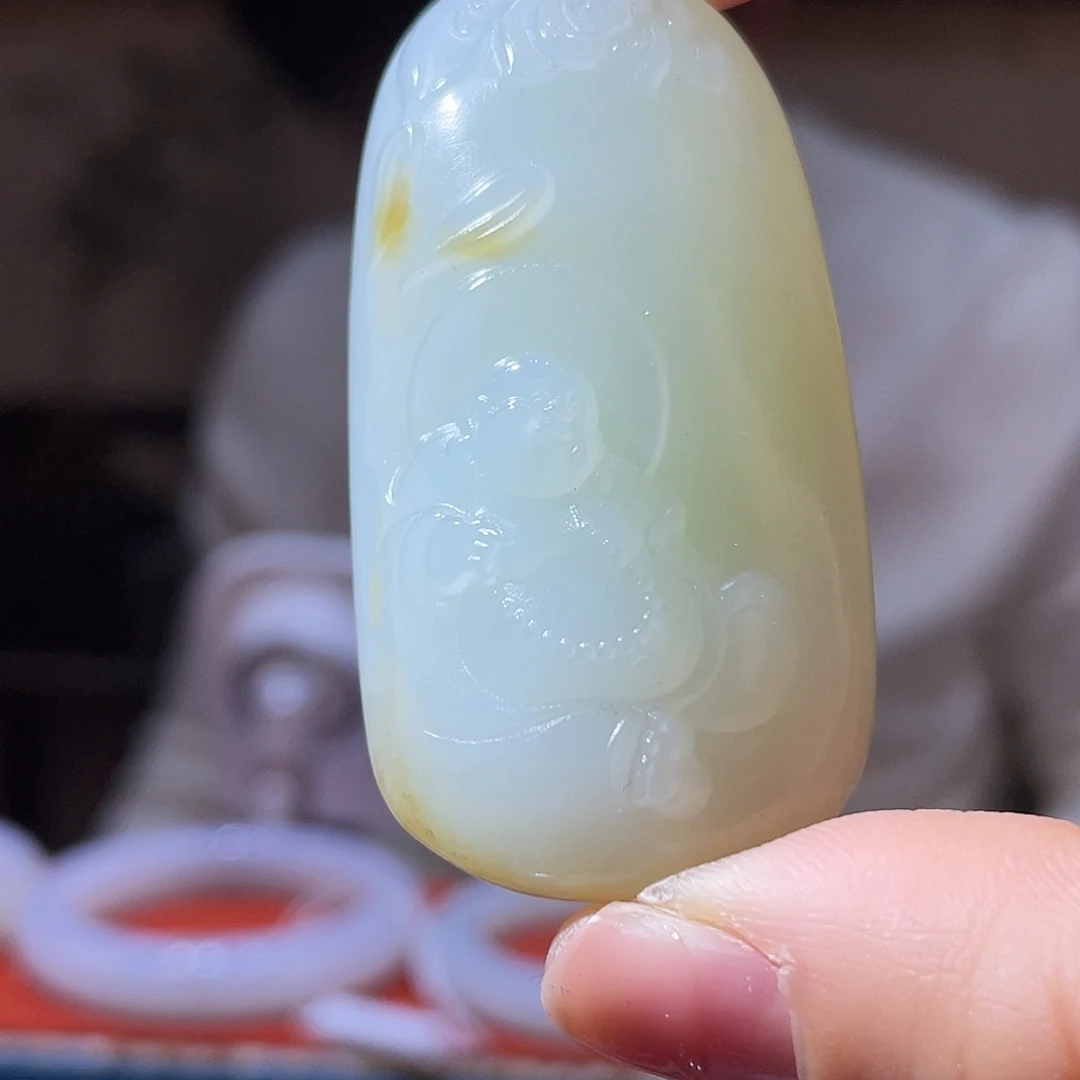 和田玉（糖玉）未镶嵌颈饰