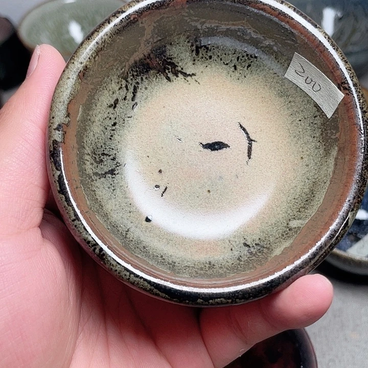 龙窑柴烧落灰特色