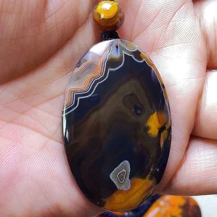 玛瑙/玉髓颈饰未镶嵌