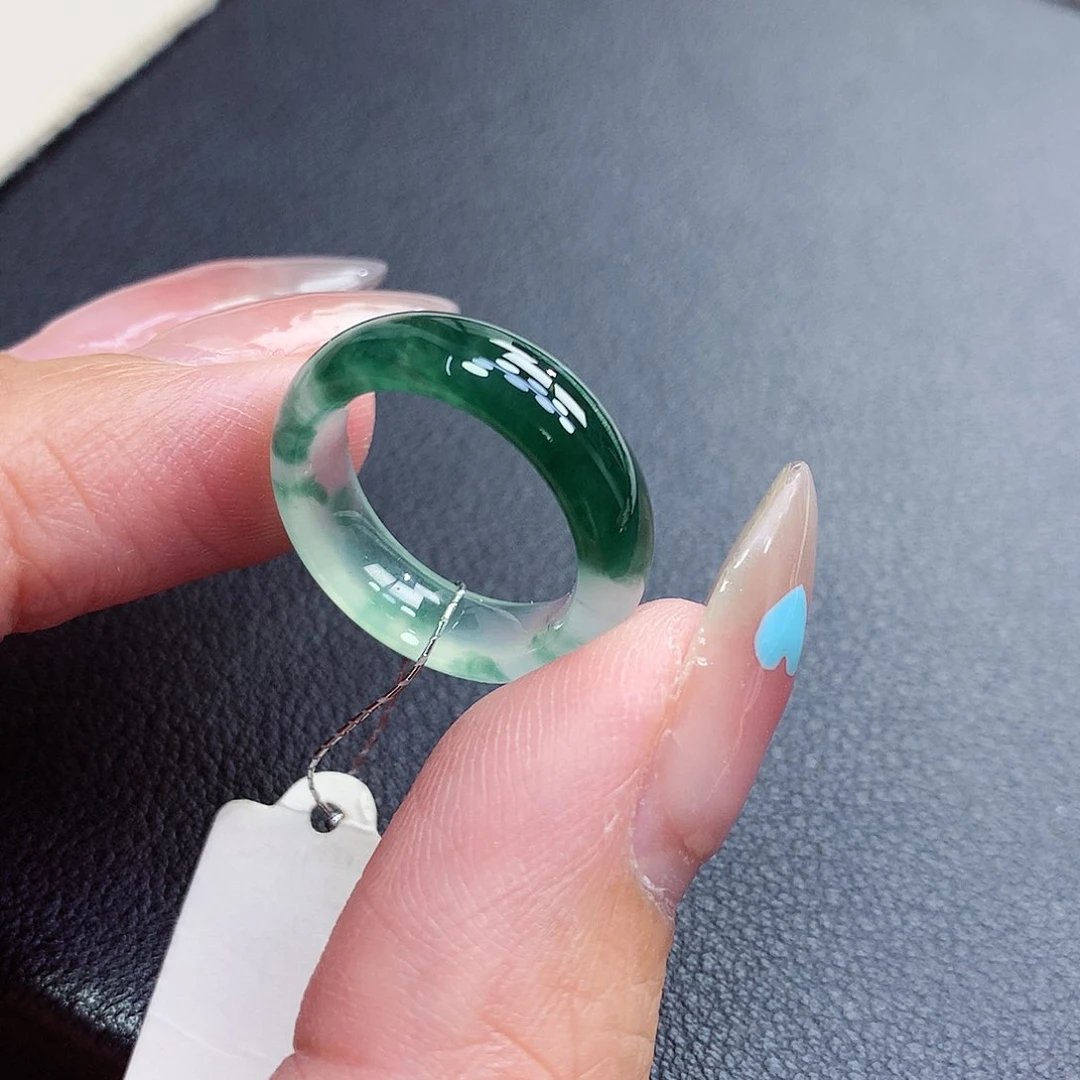 翡翠戒指未镶嵌9号