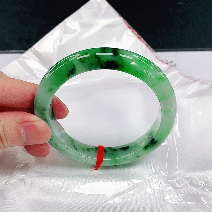 翡翠未镶嵌手镯圈59。17024