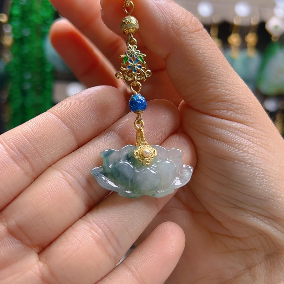 未镶嵌翡翠耳饰翡翠