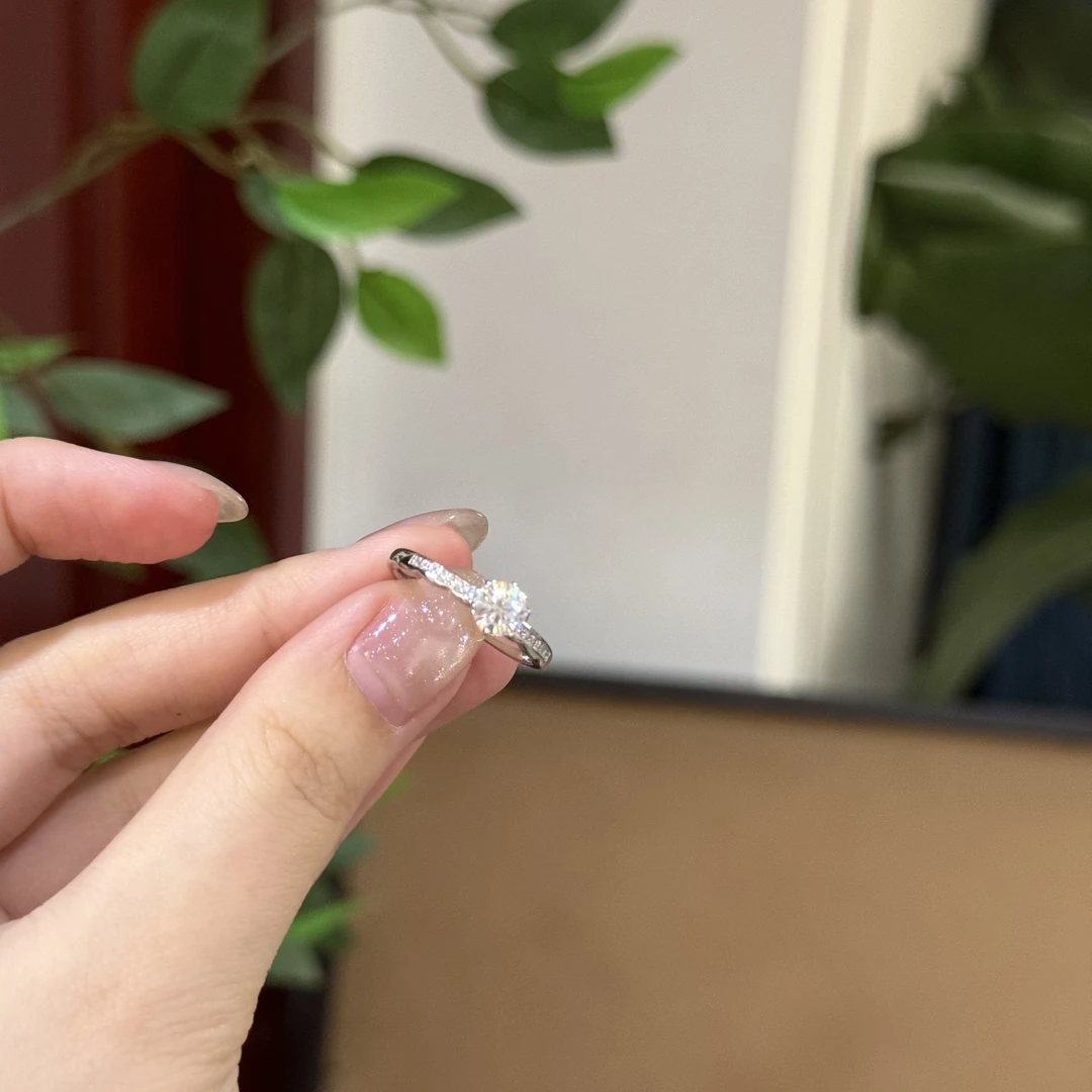 925银莫桑石戒指 1776 超高版 轻奢超闪高级感时尚戒指