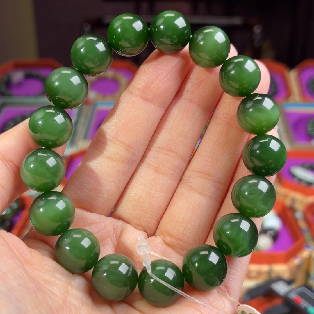 和田玉未镶嵌手串