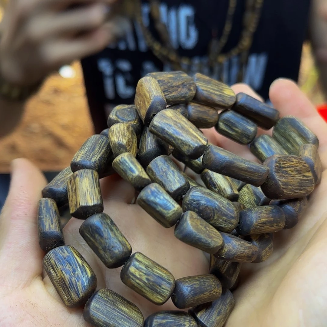 沉香碎屑沉香奇楠99分沉树心油单圈15克加多样性发一