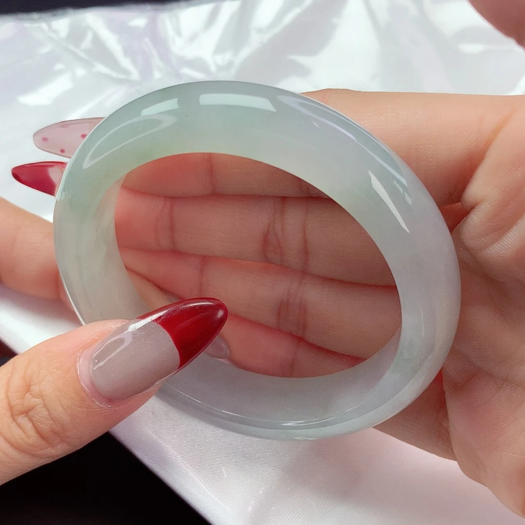 【闪购商品】翡翠手镯未镶嵌a 195999