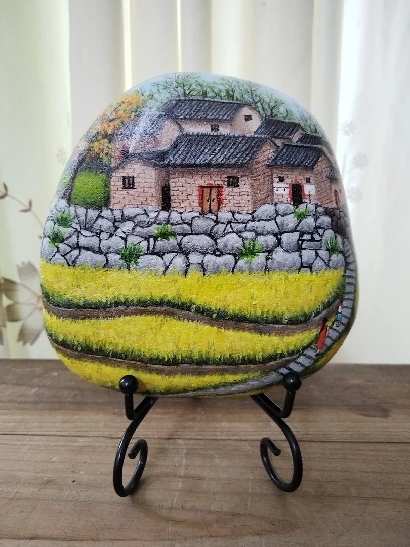 纯手绘石头画故乡田园风光