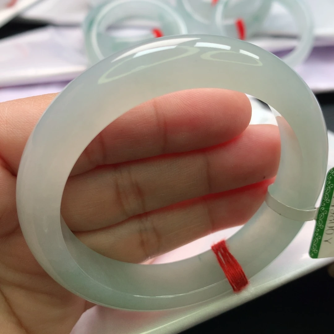 翡翠手镯未镶嵌缅甸54.55