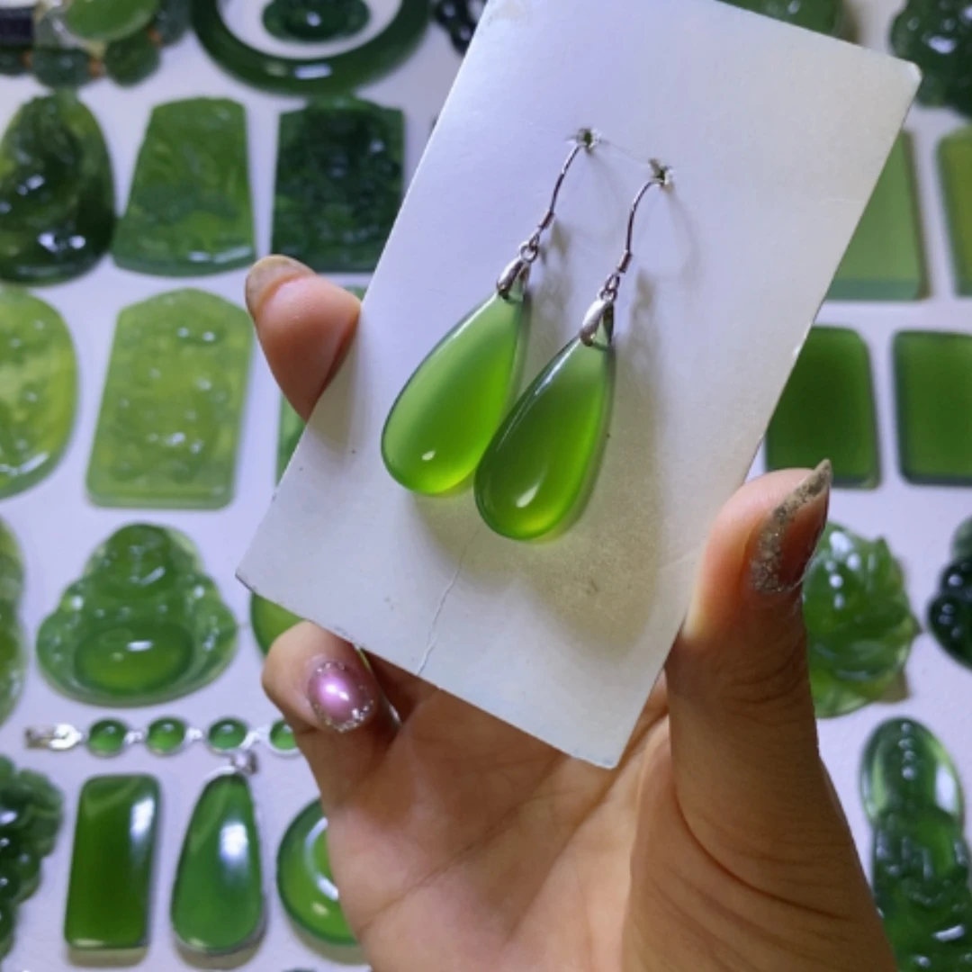 【闪购商品】未镶嵌蛇纹石玉耳环三**坊