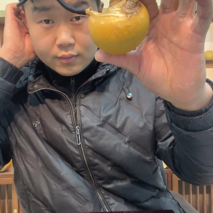 呆***呆大叶紫檀（黑酸枝木类）