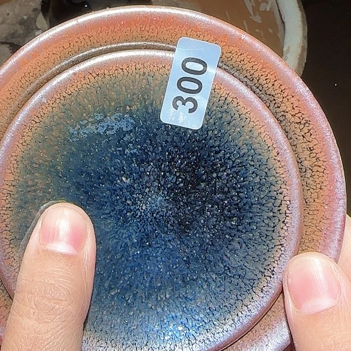 茶盏只有我们俩的钱能拿